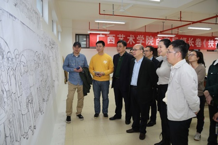 【喜迎建党百年】学校领导检查指导庆祝建党百年主题美术长卷创作工作