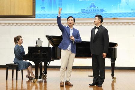 上海音乐学院廖昌永院长一行到beat365交流指导